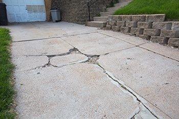 Concrete slab with spalling problem